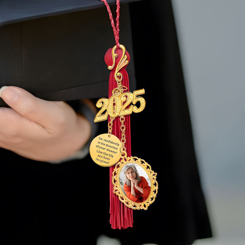 Customize Graduation Tassels to Add Photos of Loved Ones as Memory Gifts Memory Picture Pendant